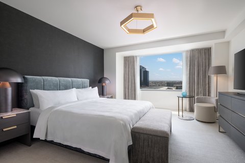 JW Marriott Los Angeles JW Suite Bedroom