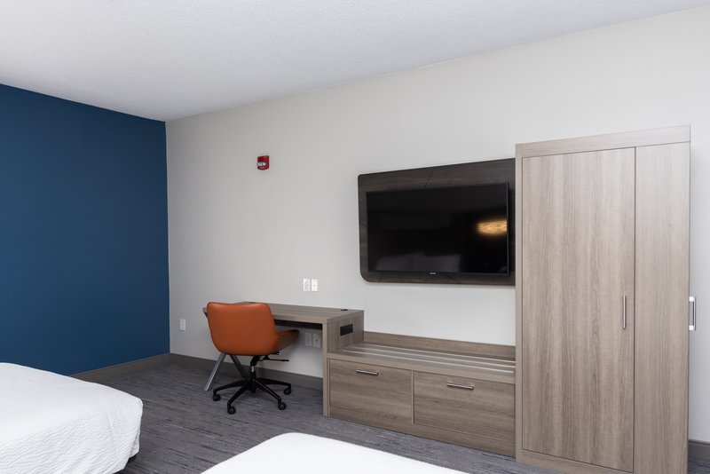 2 BED MOBIL ACCESSIBLE ROLL SHWR NOSMK