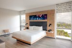 Aloft, Suite, 1 King, Partial bay view