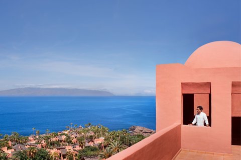 Rooftop, Architecture