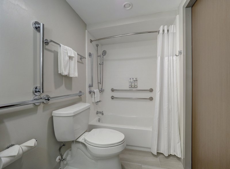 Holiday Inn Express Corpus Christi – Beachfront
