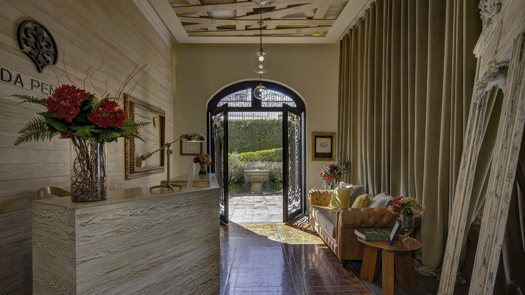 Guest photo