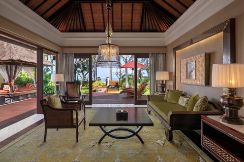 One-Bedroom Strand Villa Living Room