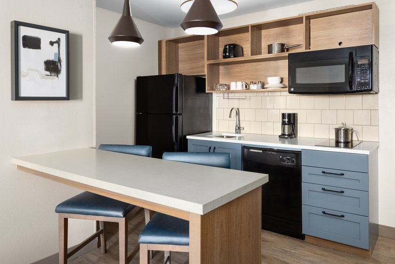Candlewood Suites Chambersburg