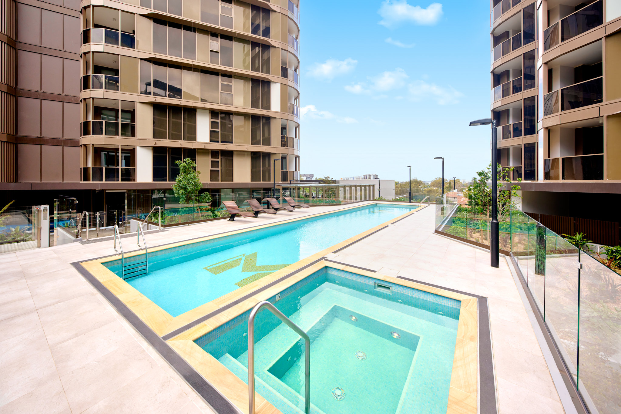 Meriton Suites George St