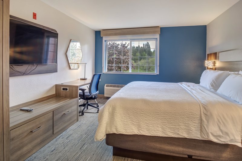 Holiday Inn Express PORTLAND EAST – TROUTDALE