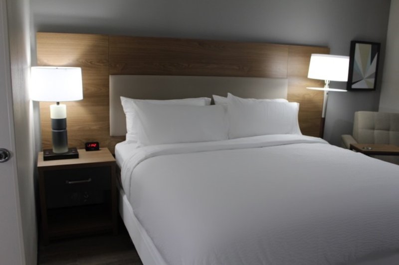 Candlewood Suites Southfield – Detroit