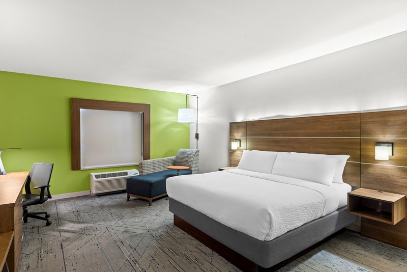 HOLIDAY INN EXP STES MIDTOWN