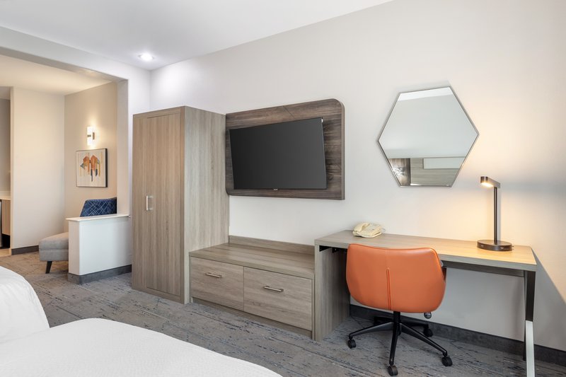 HOLIDAY INN EXP STES ALICE