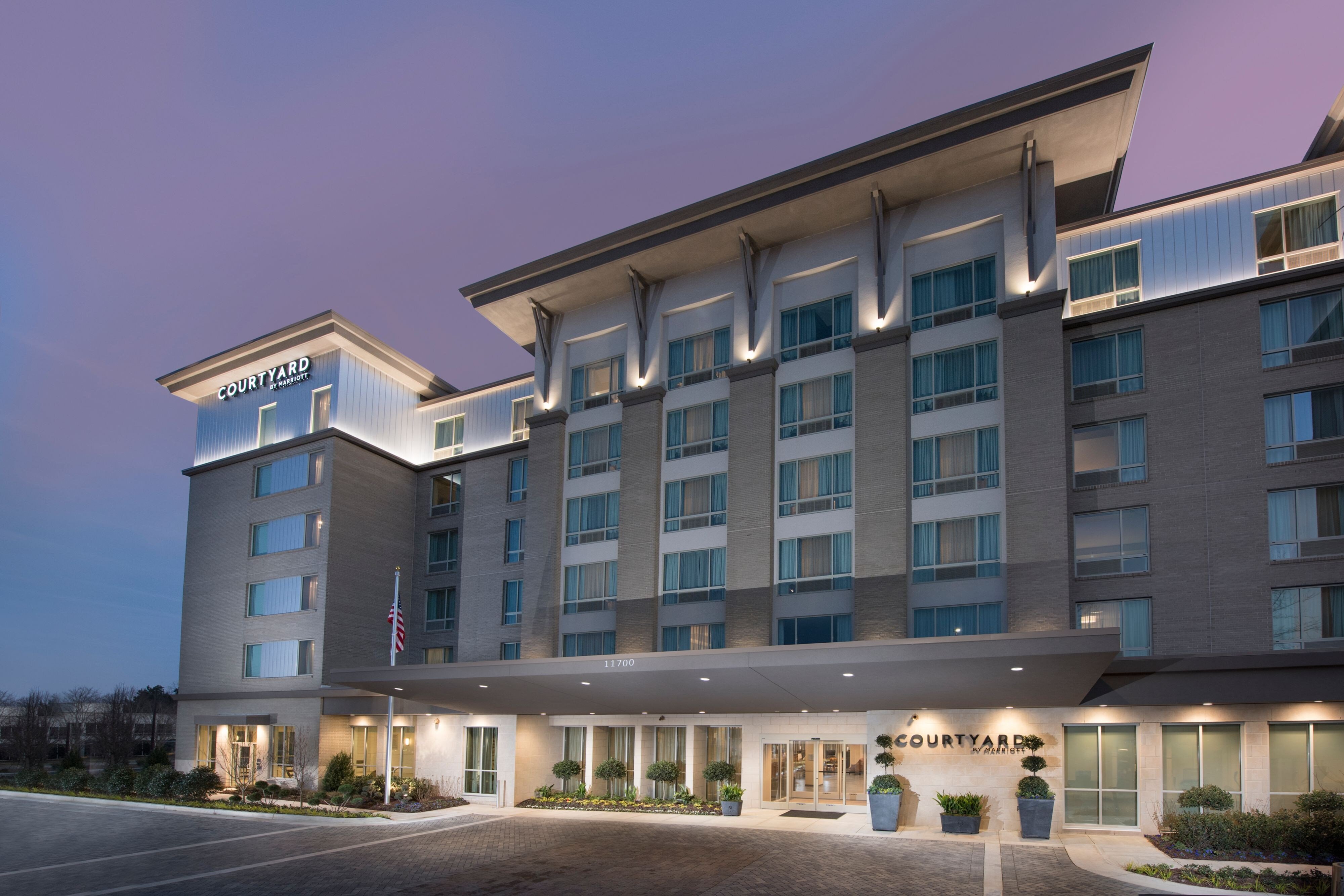 Courtyard Atlanta Alpharetta/Avalon Area