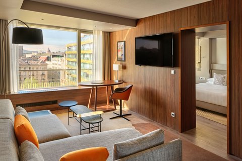 Junior Suite Bedroom