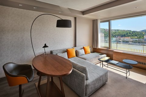 Junior Suite Living Room