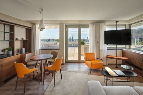 Executive Suite Living Room