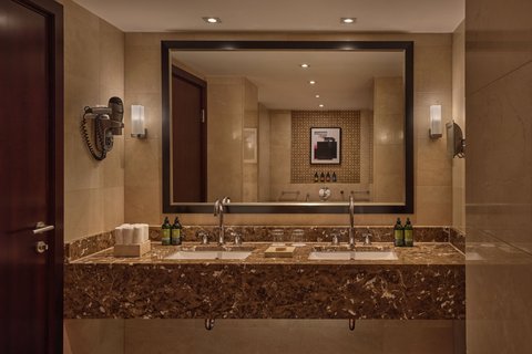 Presidential Suite - Bathroom