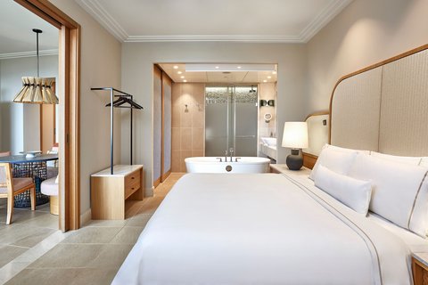 Suite Bedroom