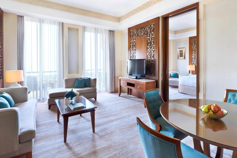 Executive Suite mountain view