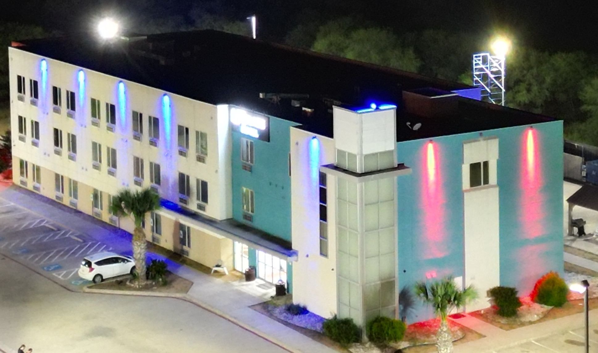 Emblaze Hotel