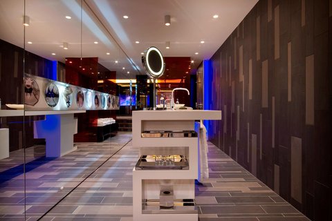 Extreme-Wow Suite - Bathroom