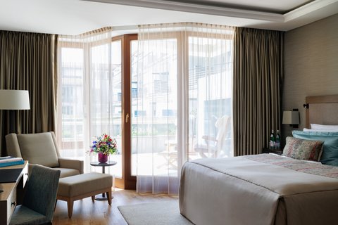 ELEGANT NATURE ROOM - alpine view