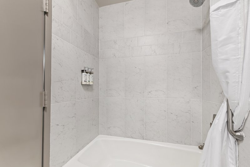 HOLIDAY INN EXP ST SIMONS ISLD