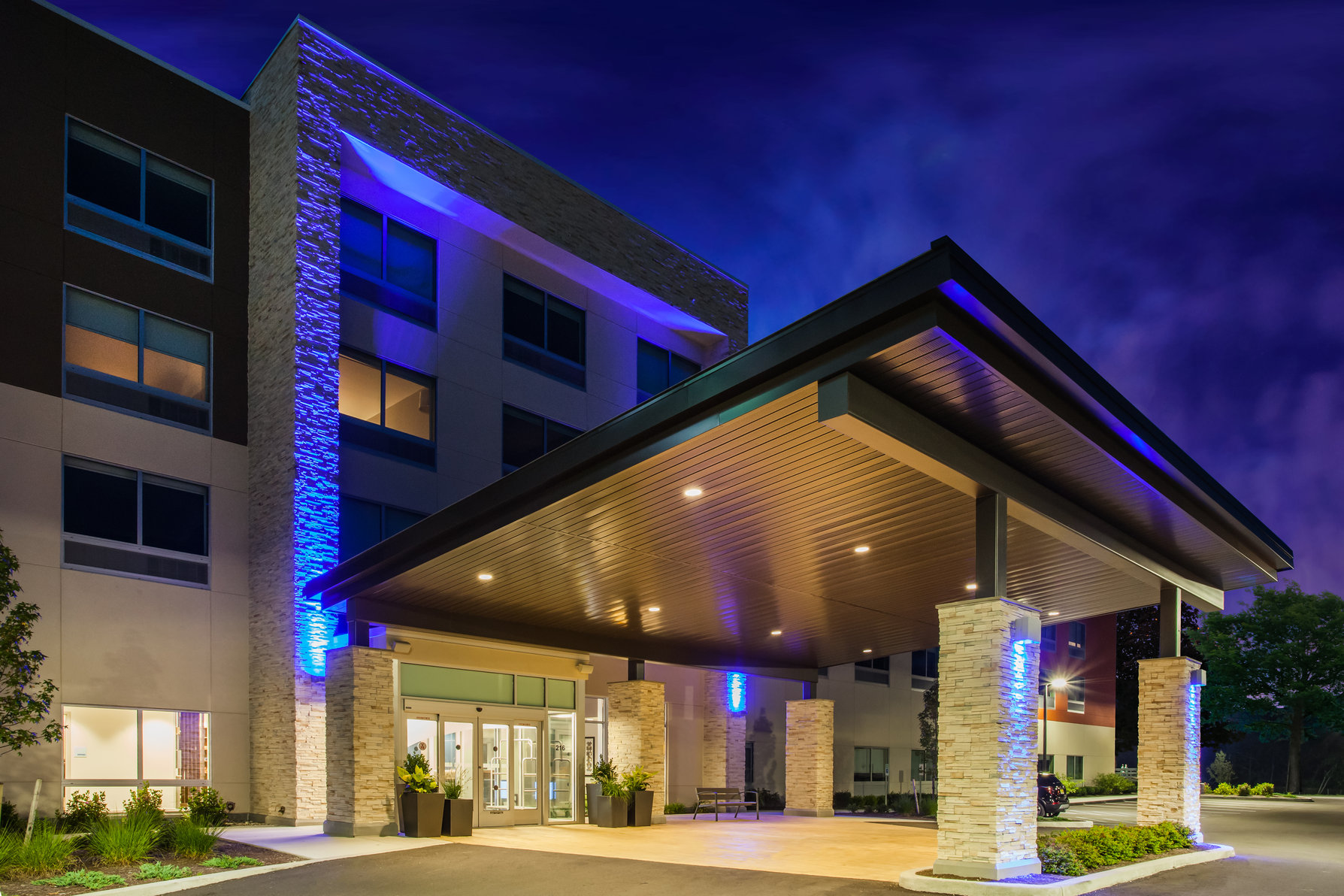 Holiday Inn Express Queensbury Lake George at dusk. 
