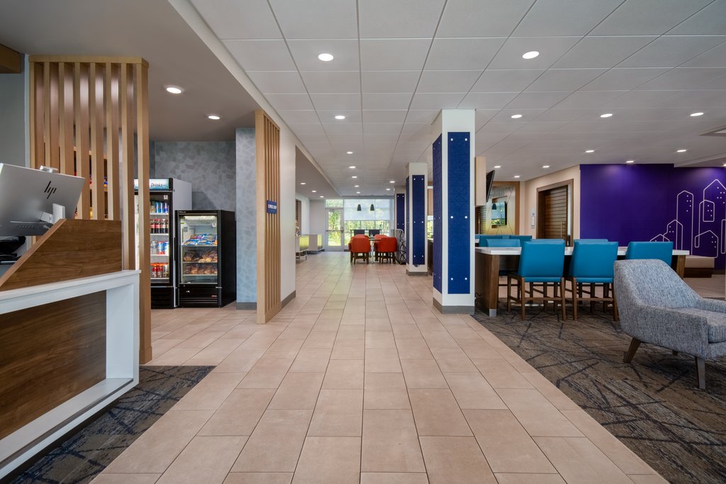 Holiday Inn Express & Suites MUSKEGON - GRAND HAVEN, Muskegon
