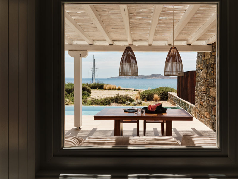 Bill And Coo Suites And Lounge