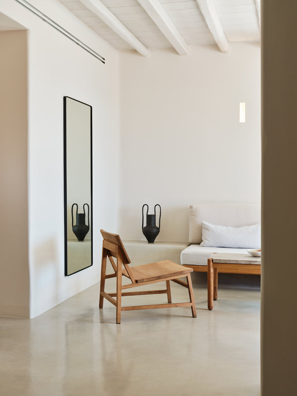 Bill And Coo Suites And Lounge