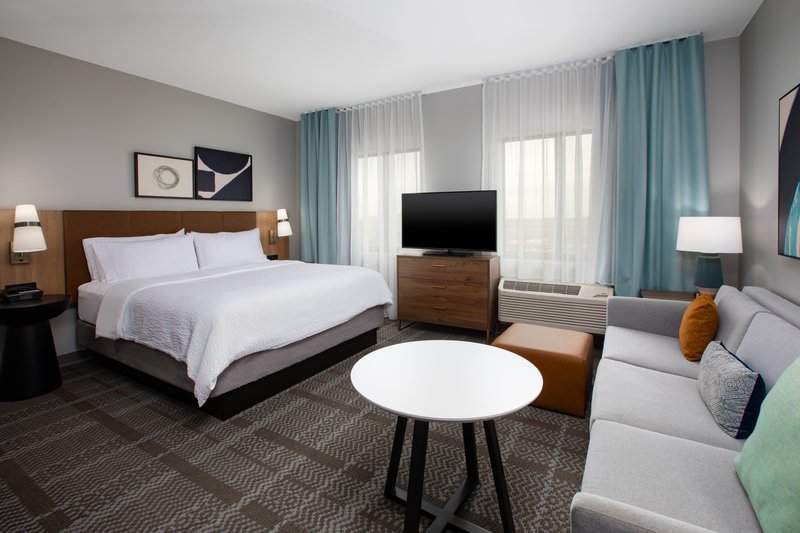 Staybridge Suites Ames