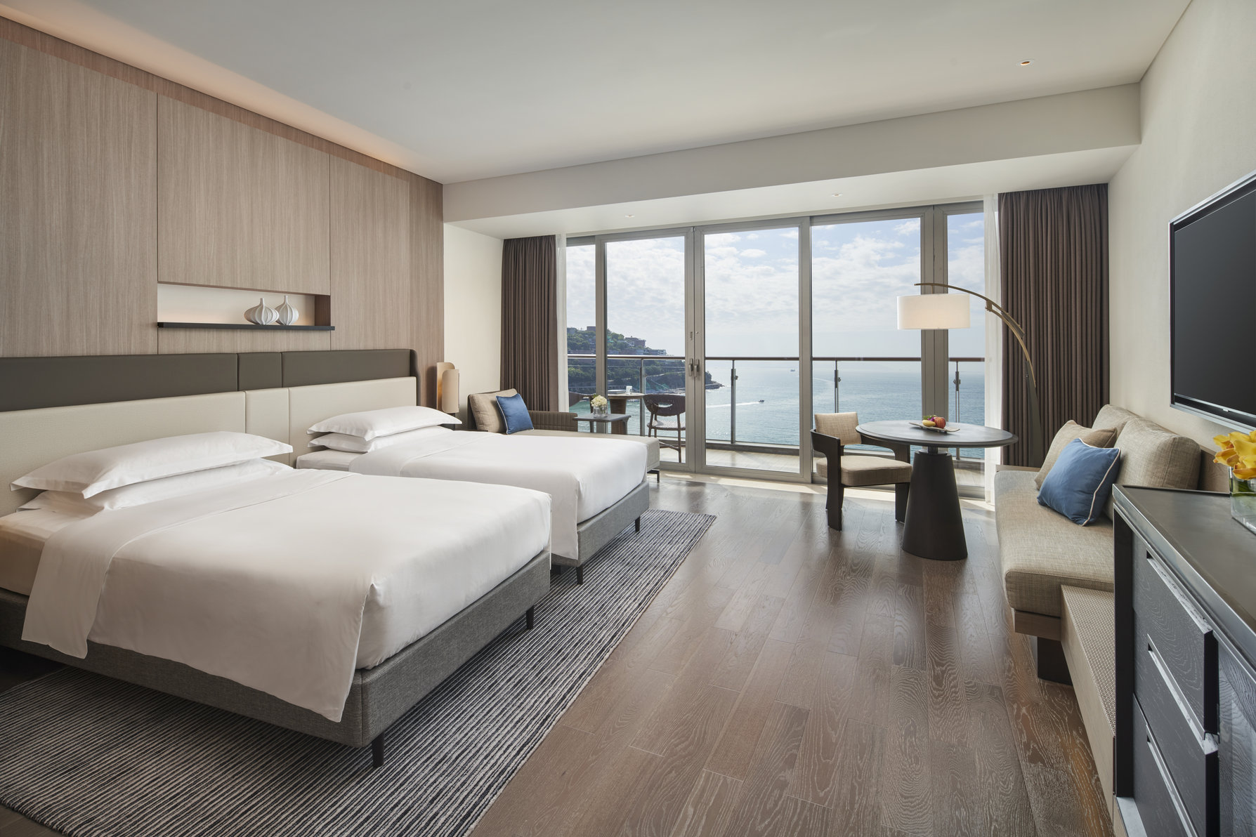 Intercontinental Shenzhen Dameisha Resort Room Type - 2 Twin Classic Ocean View High Floor Intercontinental Shenzhen Dameisha Resort Room Type - 2 Twin Classic Ocean View High Floor