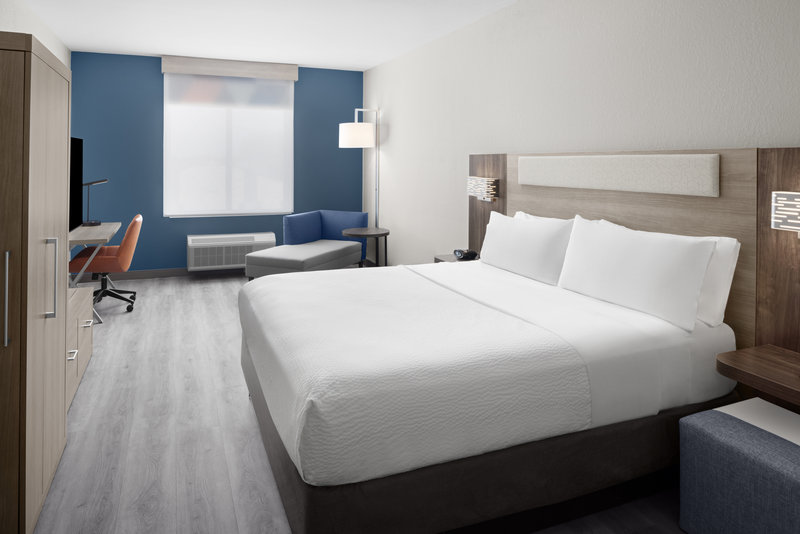 HOLIDAY INN EXP STES MIDLAND