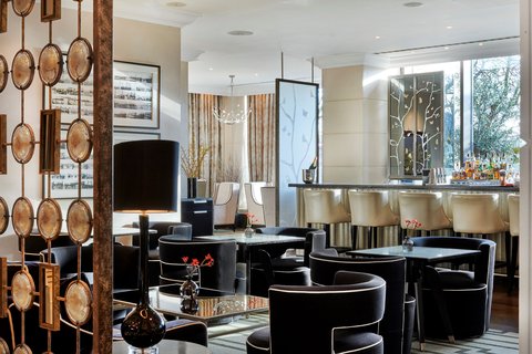 The Arch Bar
