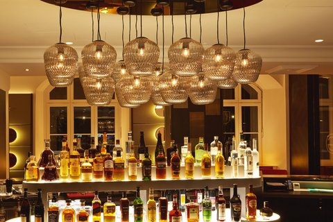 [m]eatery Bar
