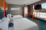 Aloft, Larger Guest room, 2 Queen, City view, Corner room, Balcony