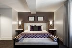 Corner Room, Guest room, 1 King