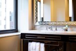Corner Room, Guest room, 1 King