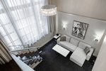 Suite, Bi-level Loft, In Loft: 1 King