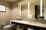 Suite, Bi-level Loft, In Loft: 1 King