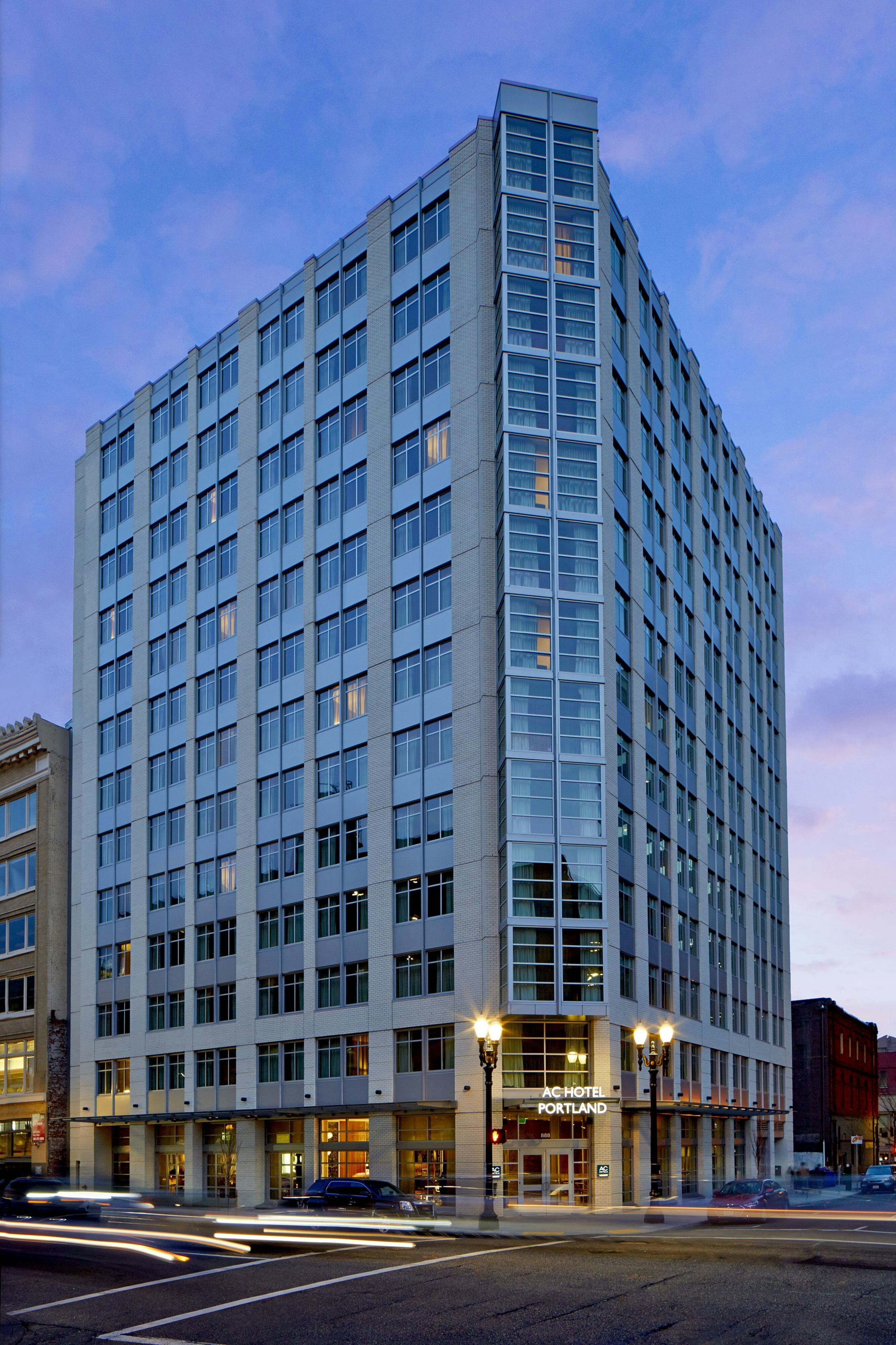 AC Hotel Portland Downtown