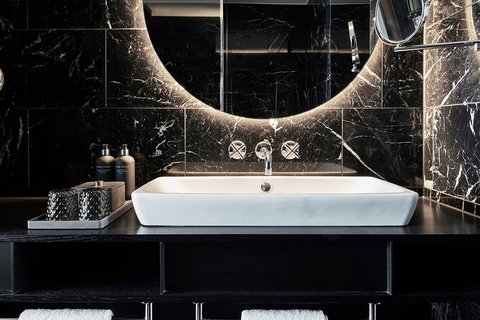 Guest Bathroom - Vanity