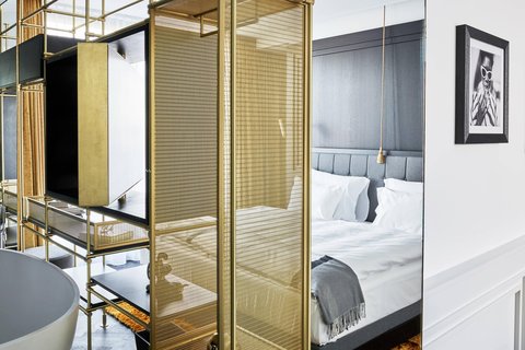 Prestige Suite