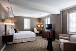 Larger Guest room, 1 King, Corner room