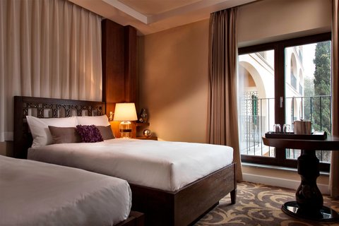 Twin/Twin Executive Guest Room