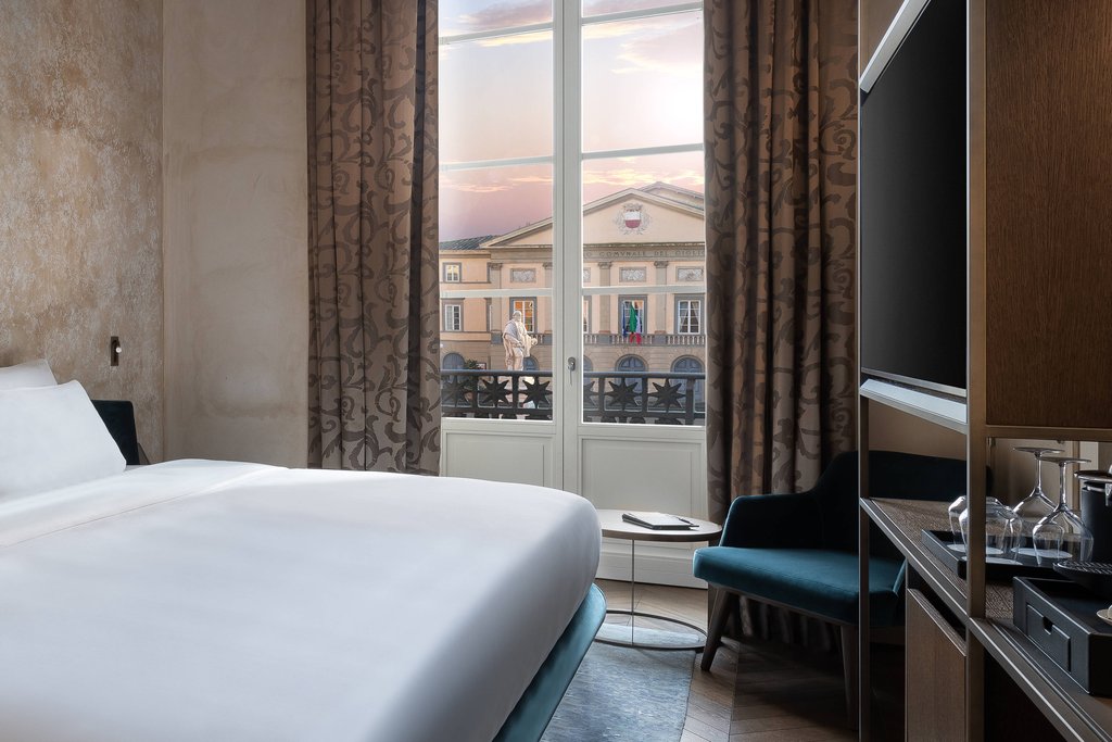 Guest photo
