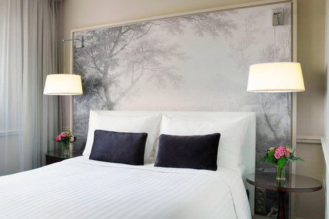 King Standard Guest Room