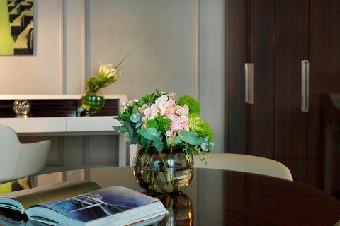 Executive Suite Details