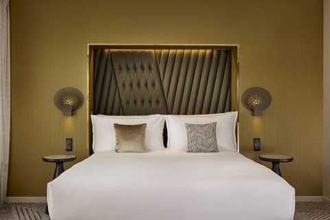 Beaux Arts King Room