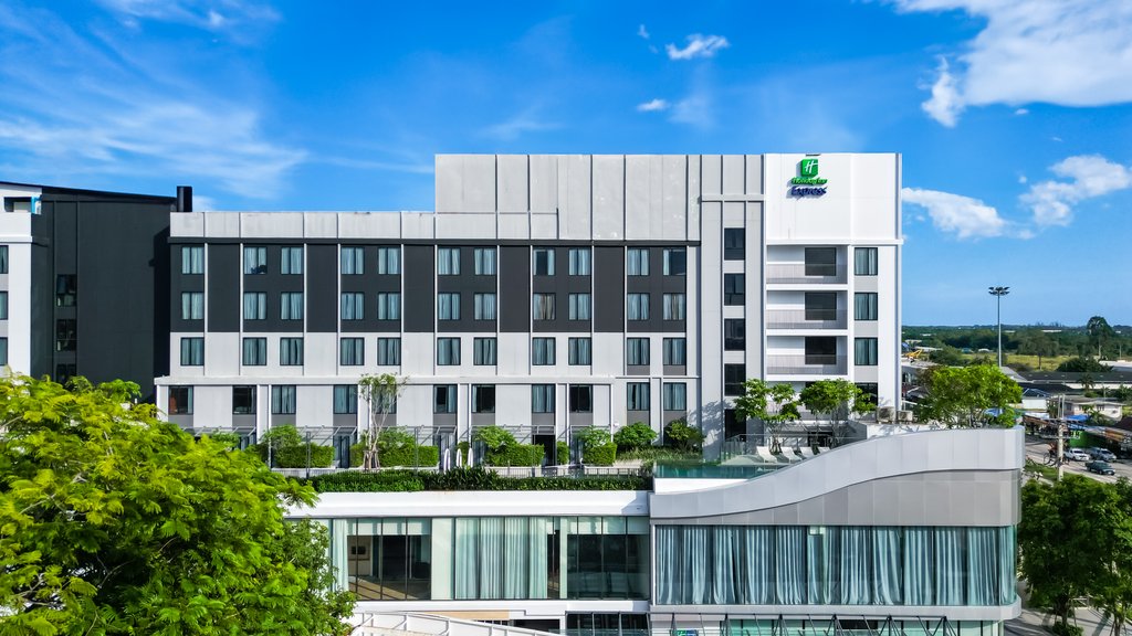 Hotel Exterior