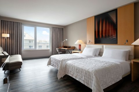 Executive Guestroom - Twin