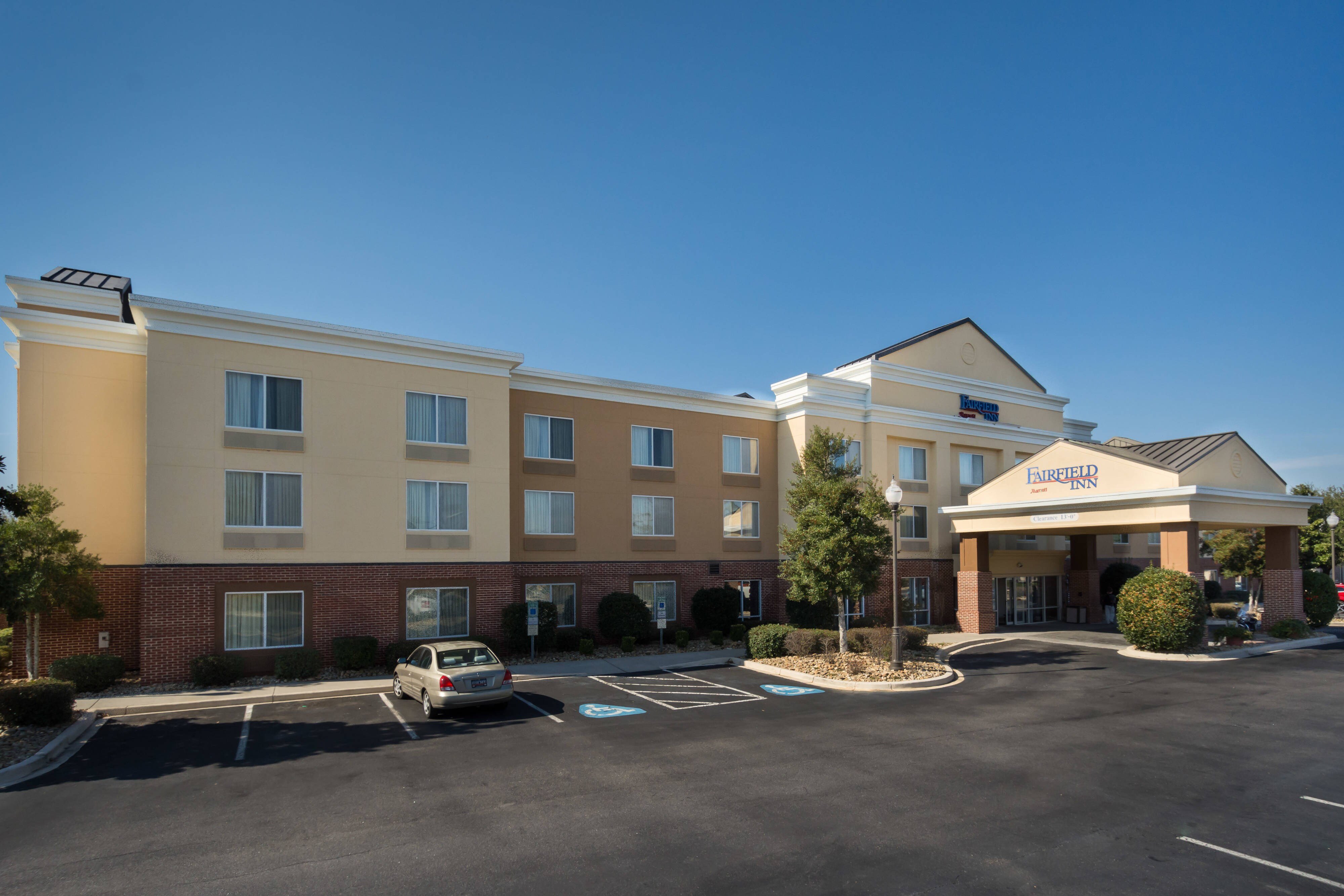 Fairfield Inn by Marriott